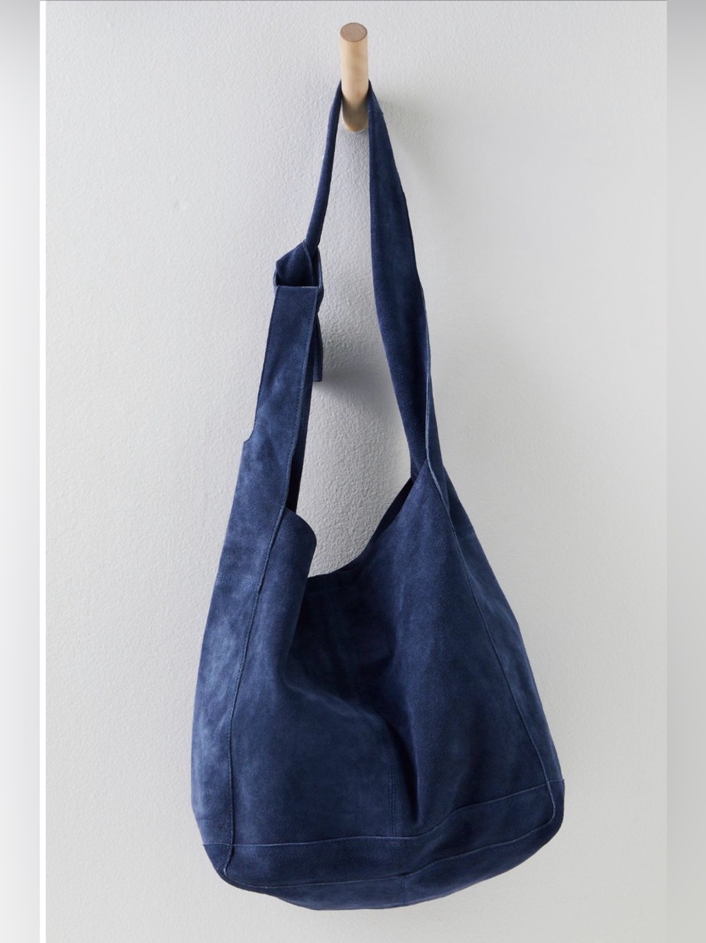NWT Free People Jessa Suede Caryall ~Classic Navy~ - Picture 2 of 4